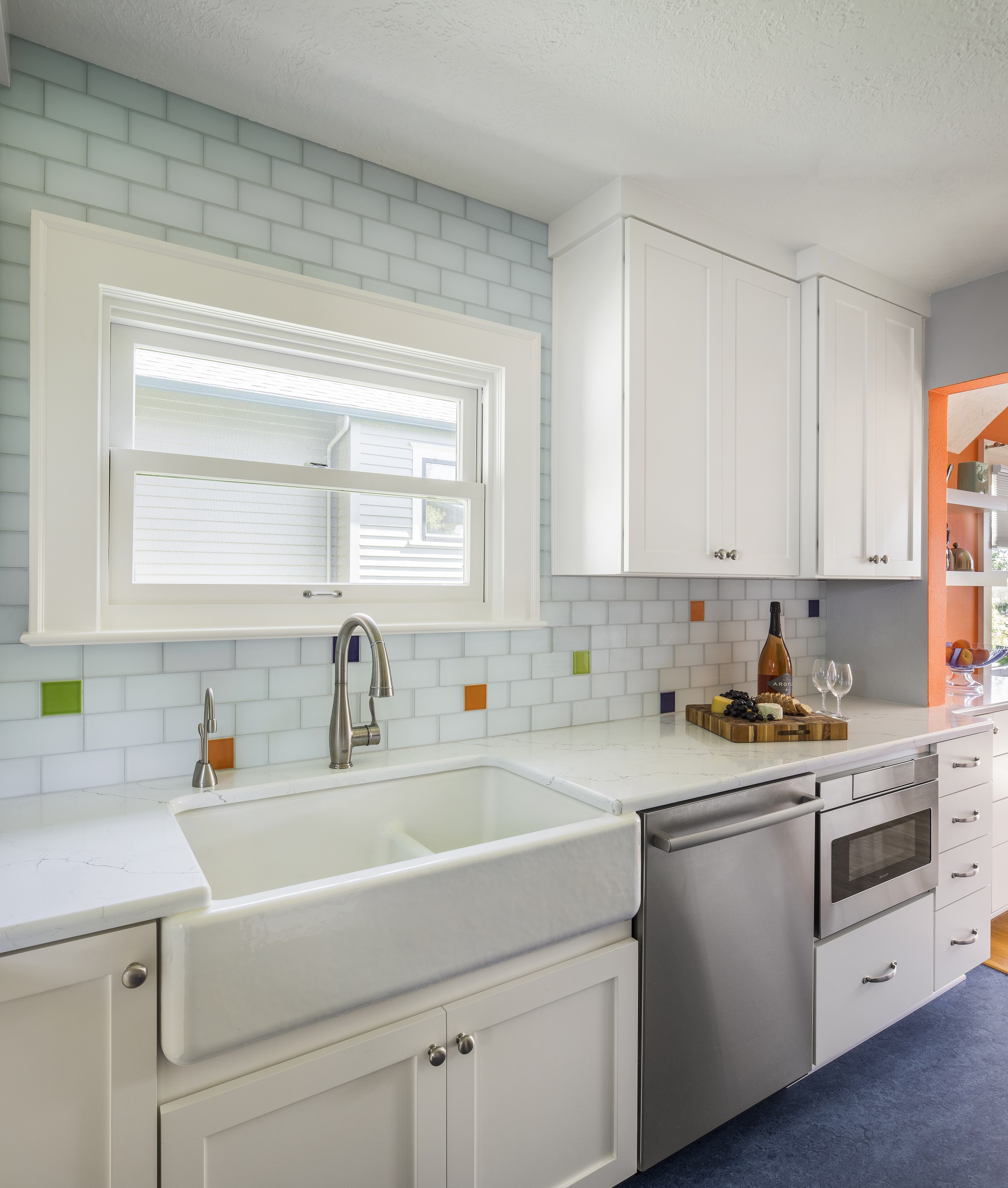 Classic kitchen remodel in Salem Oregon by C&R Remodeling